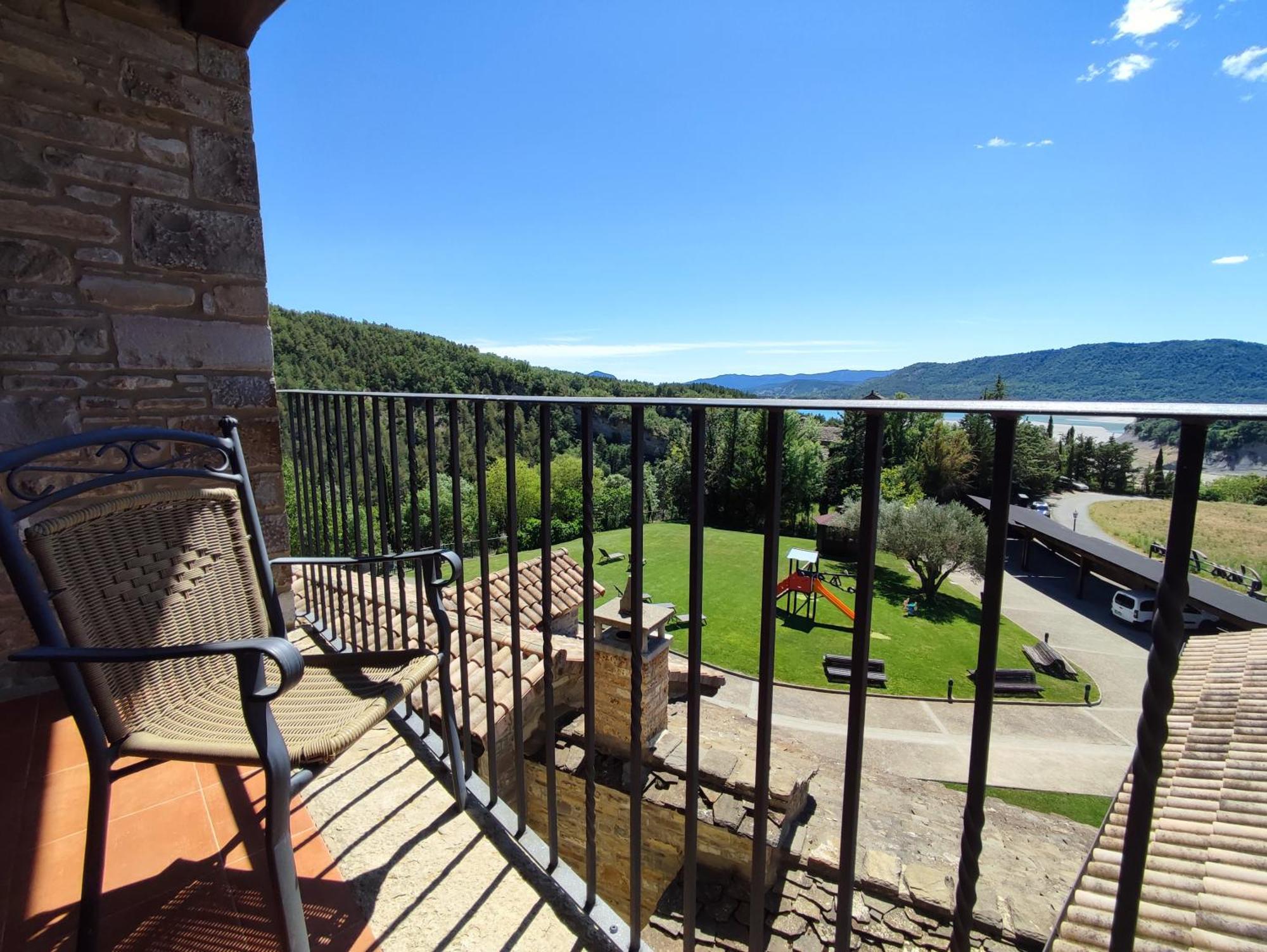 Casas Pirineo, Ainsa Apartment Стая снимка