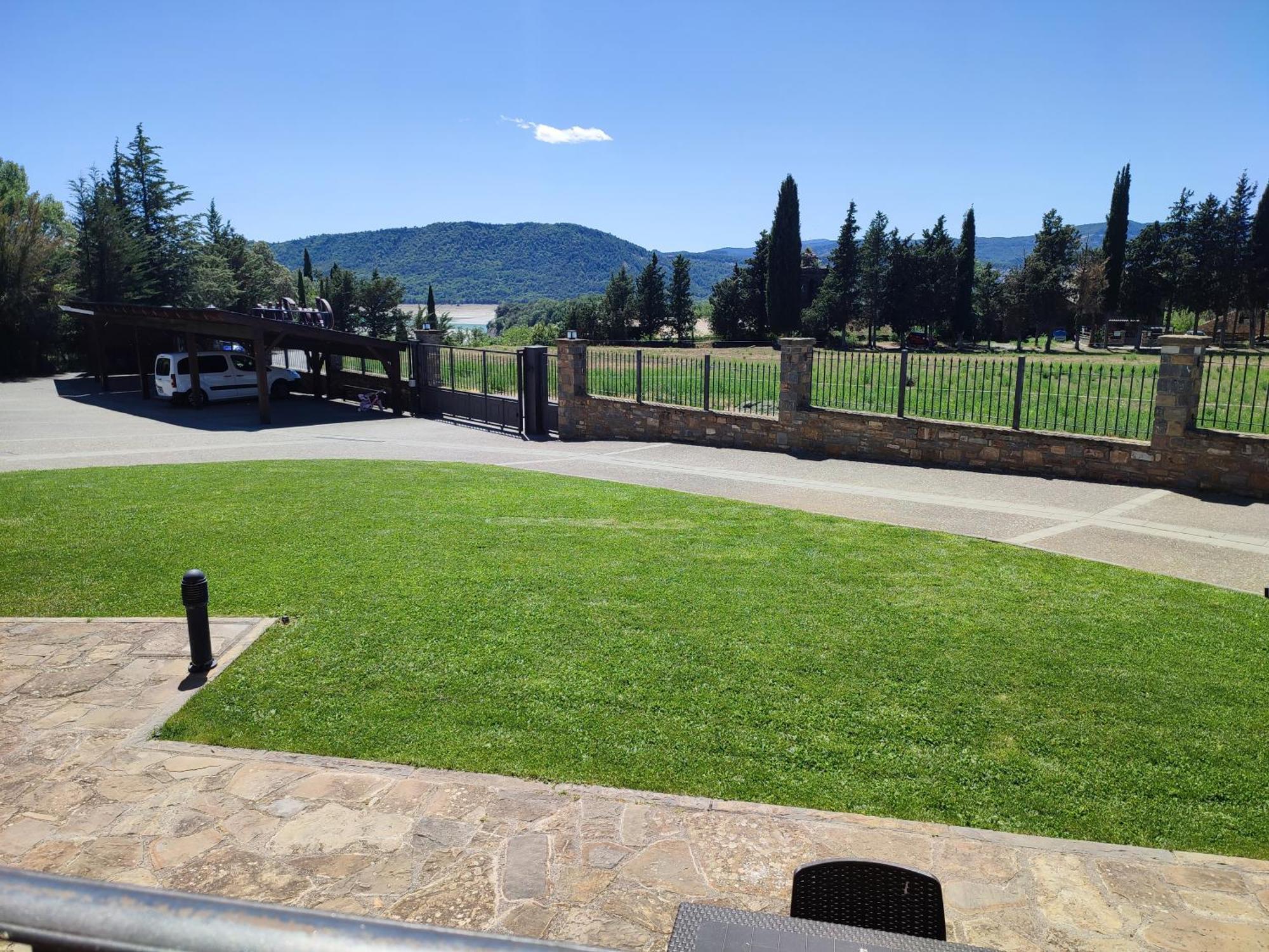 Casas Pirineo, Ainsa Apartment Стая снимка
